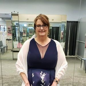 Meet your Posher, Lynnette